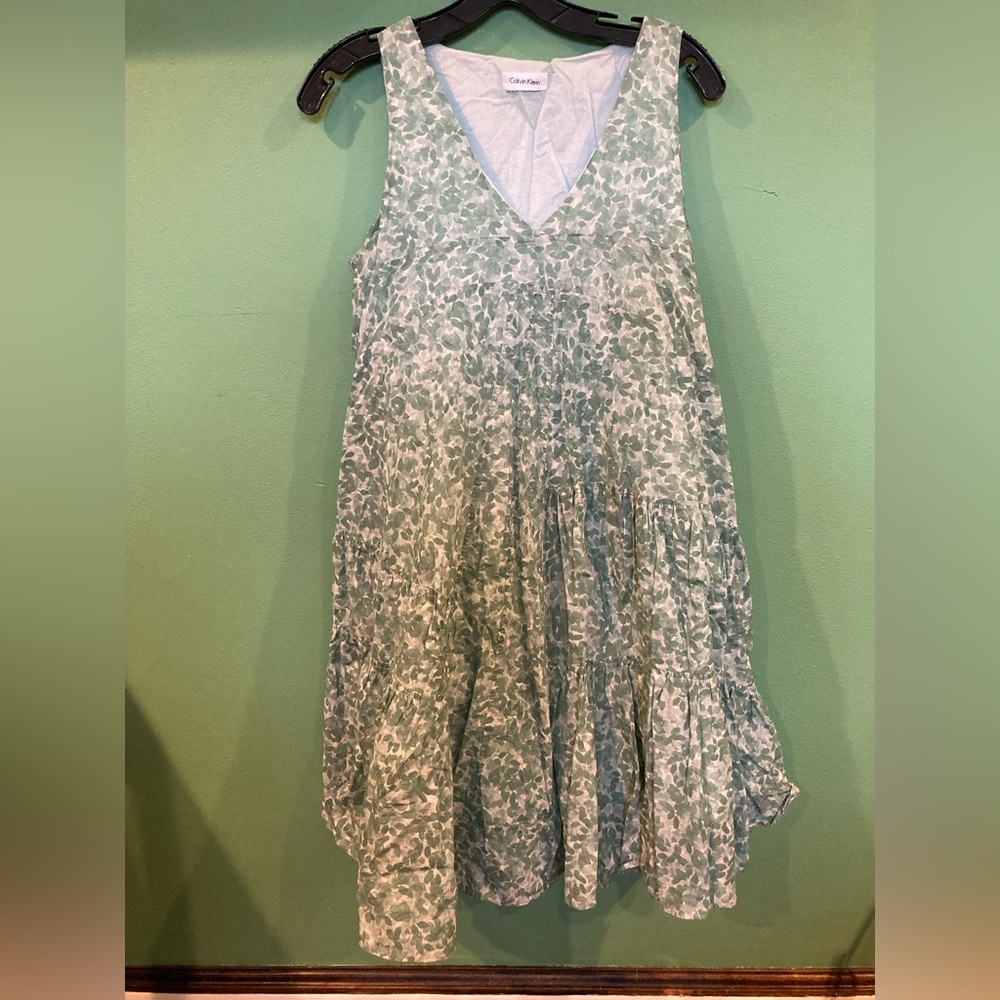 Calvin Klein A line tiered flowy watercolor dress